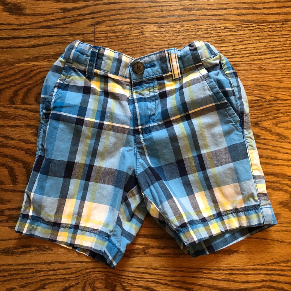 SOLD: 5/$25 🟡 Boys Size 4 Shorts